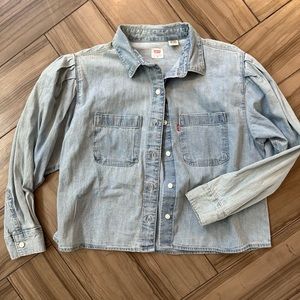 Levi’s Denim shirt/jacket XS